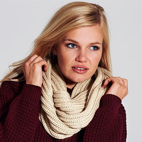 Echarpe Luxe Boucle Infinie Ecru – Image 2